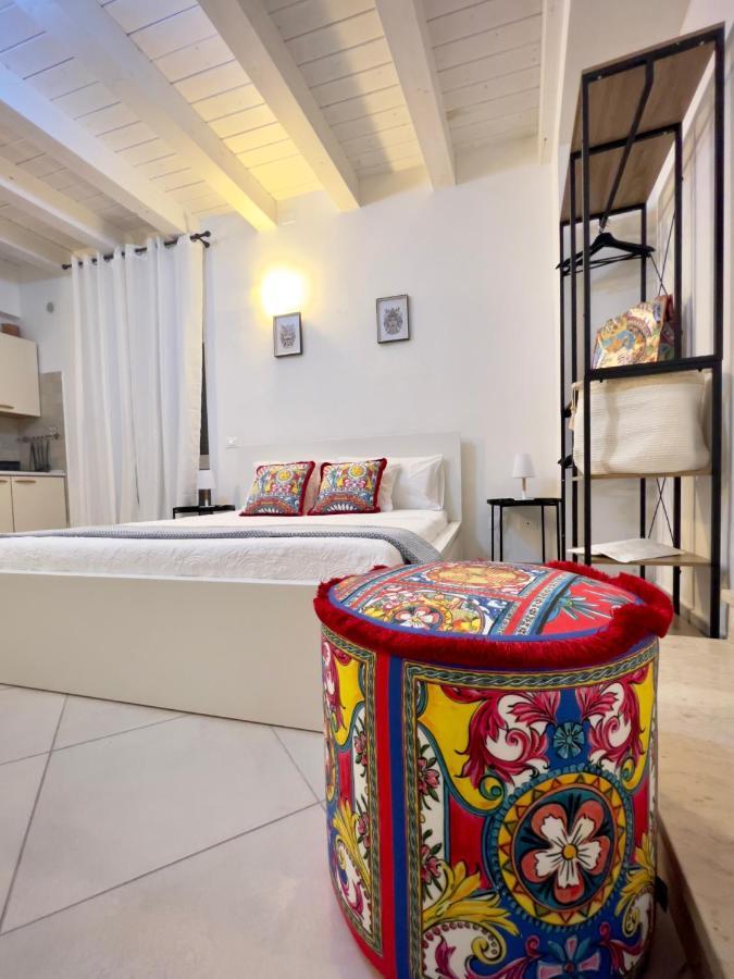 Rooms 153 Principe Umberto Noto Exterior photo