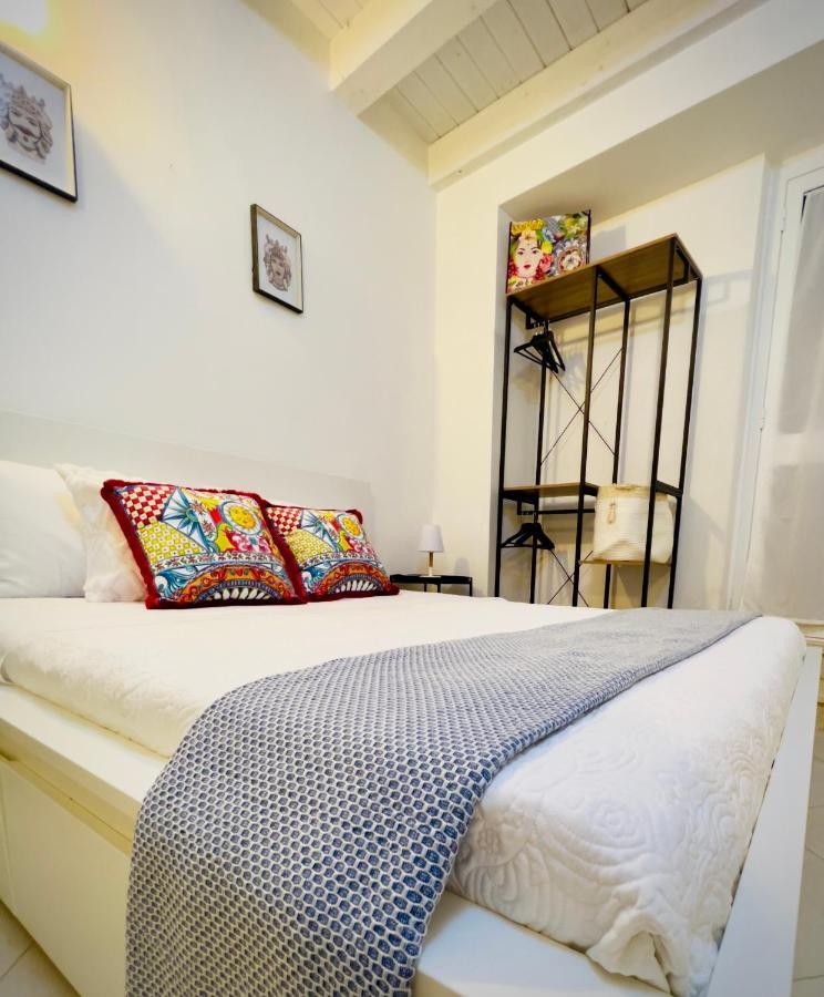 Rooms 153 Principe Umberto Noto Exterior photo