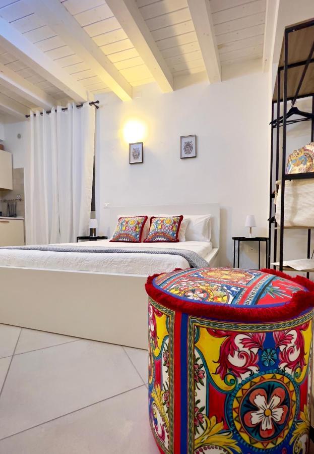 Rooms 153 Principe Umberto Noto Exterior photo